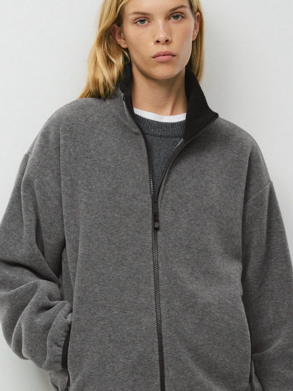Aritzia Outlook Zip Mockneck
